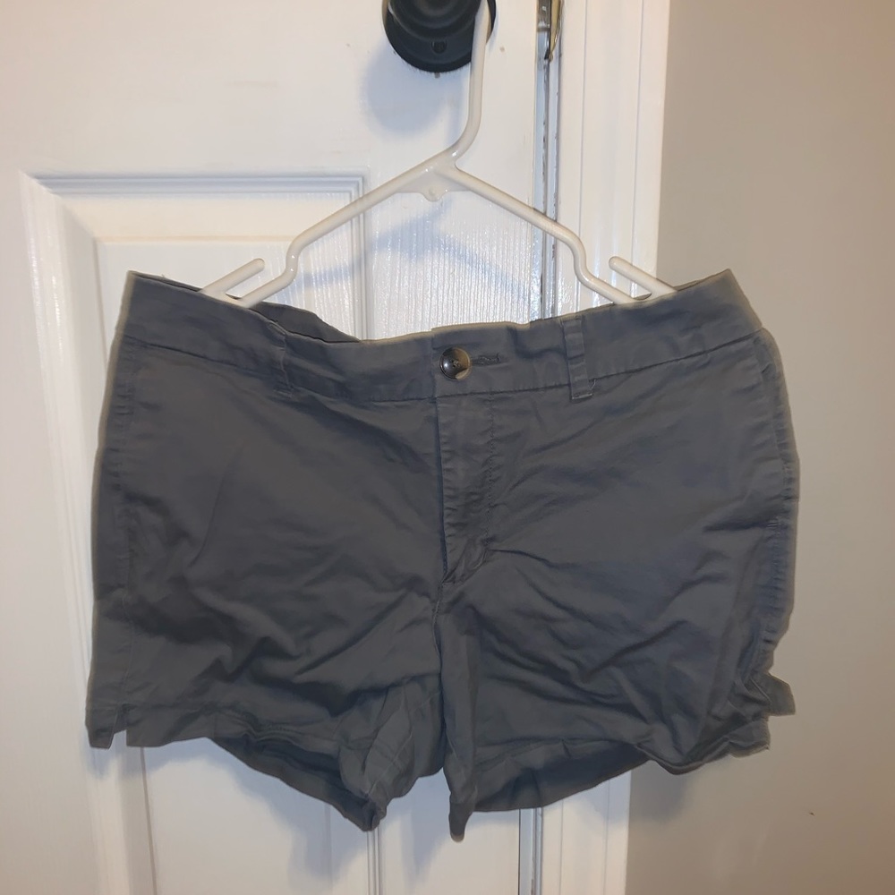 Old navy everyday short grey size 8